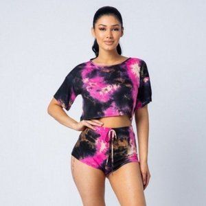 🎀Crop Top And High Waist Shorts Set🎀